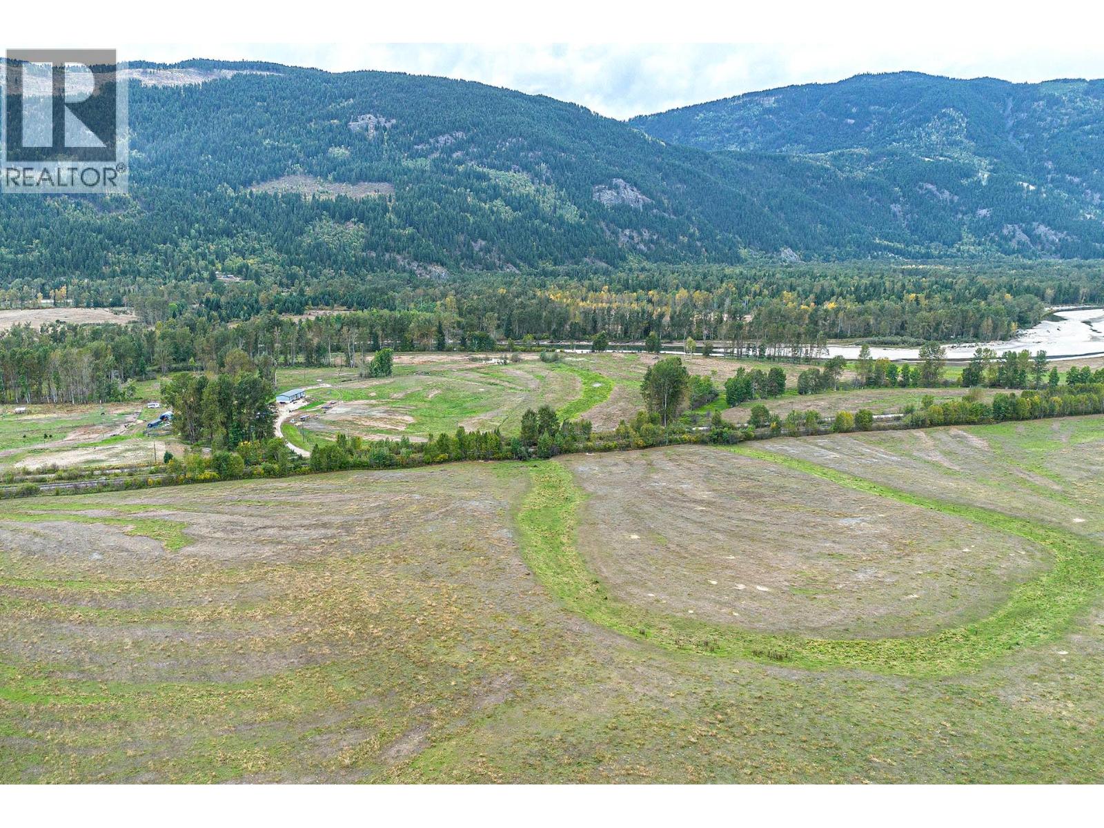  2804 Auldgirth Road, Clearwater