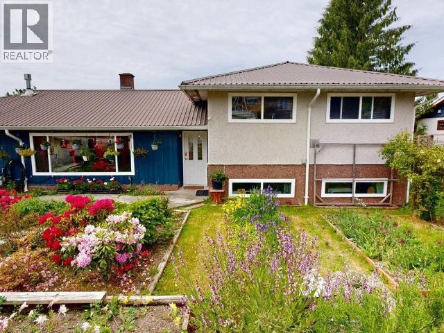 6503 HILLCREST AVE, Powell River