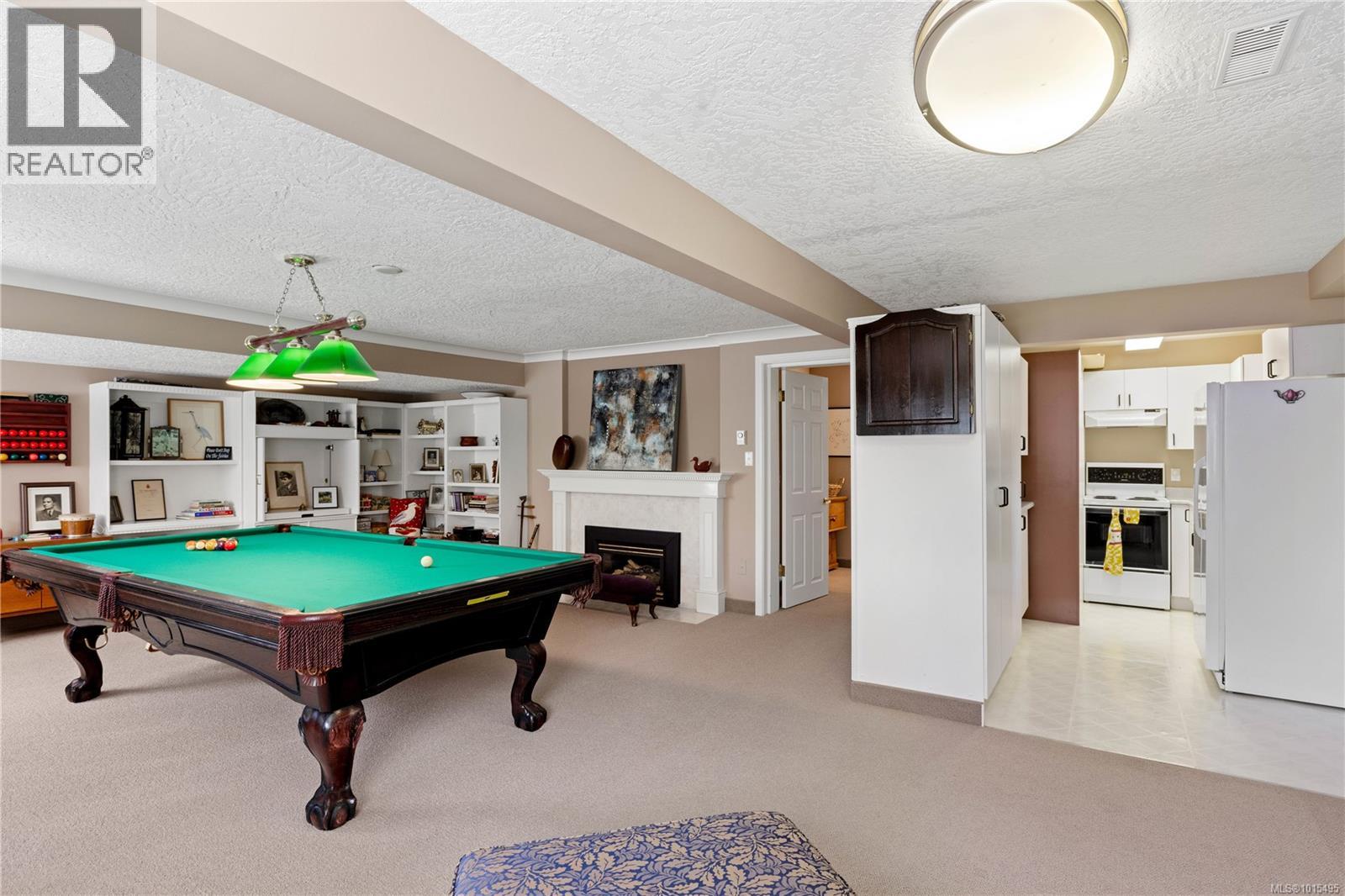  3331 Woodburn Avenue, Oak Bay