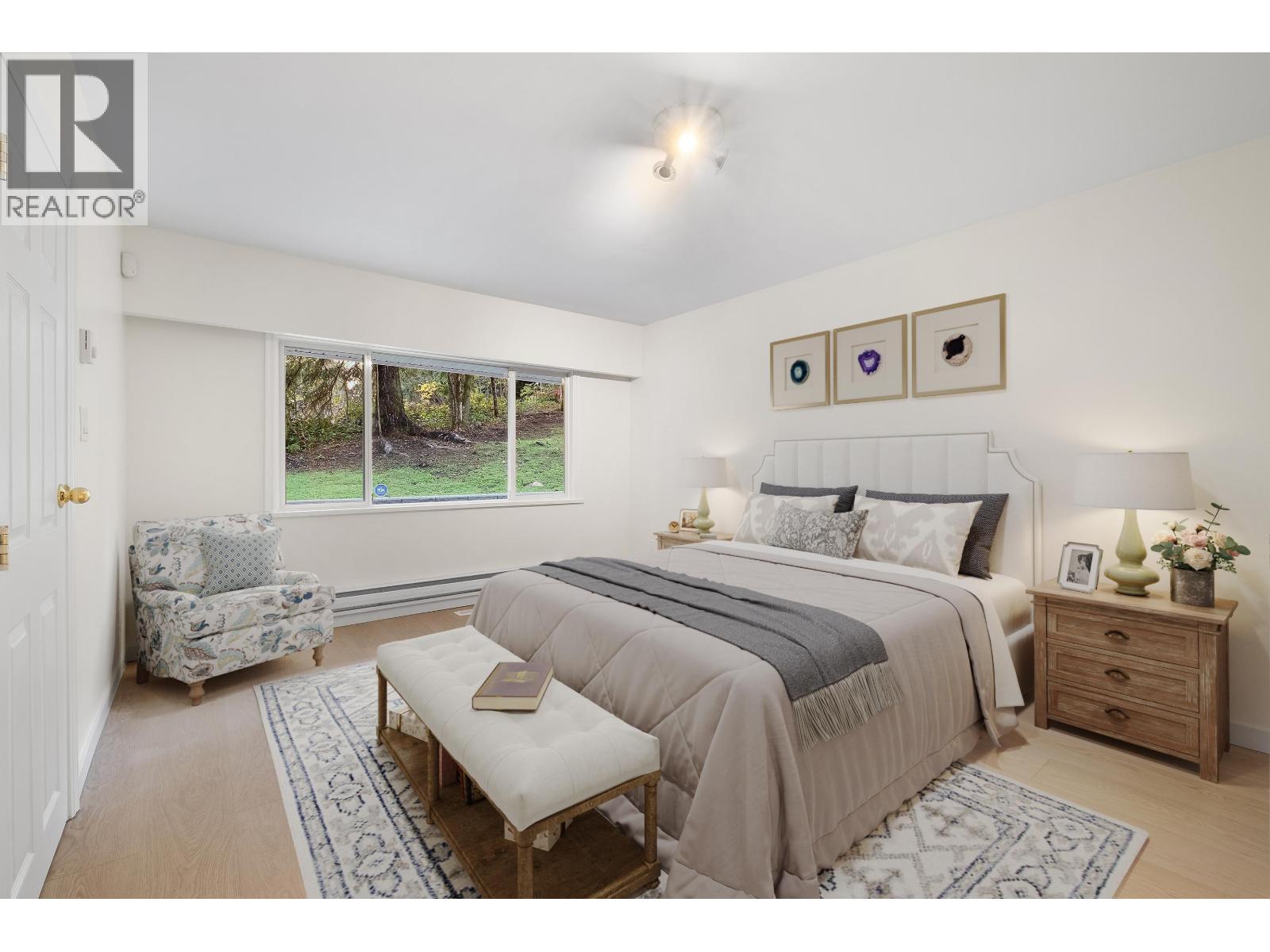 441 SOUTHBOROUGH DRIVE, West Vancouver