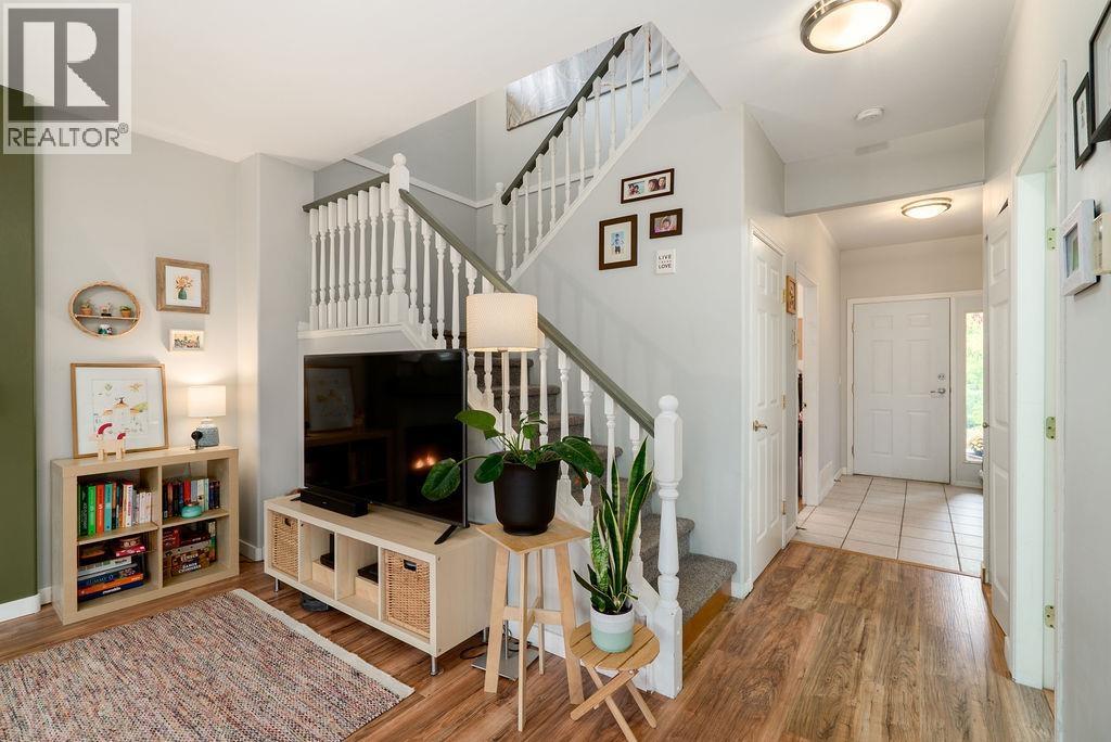 23801 KANAKA WAY, Maple Ridge