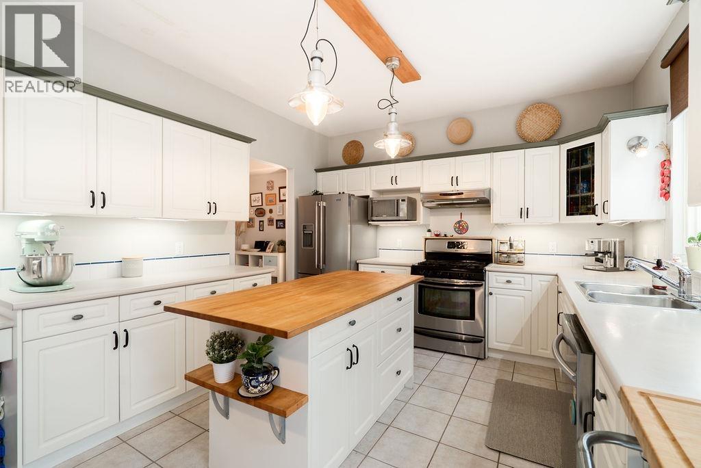 23801 KANAKA WAY, Maple Ridge