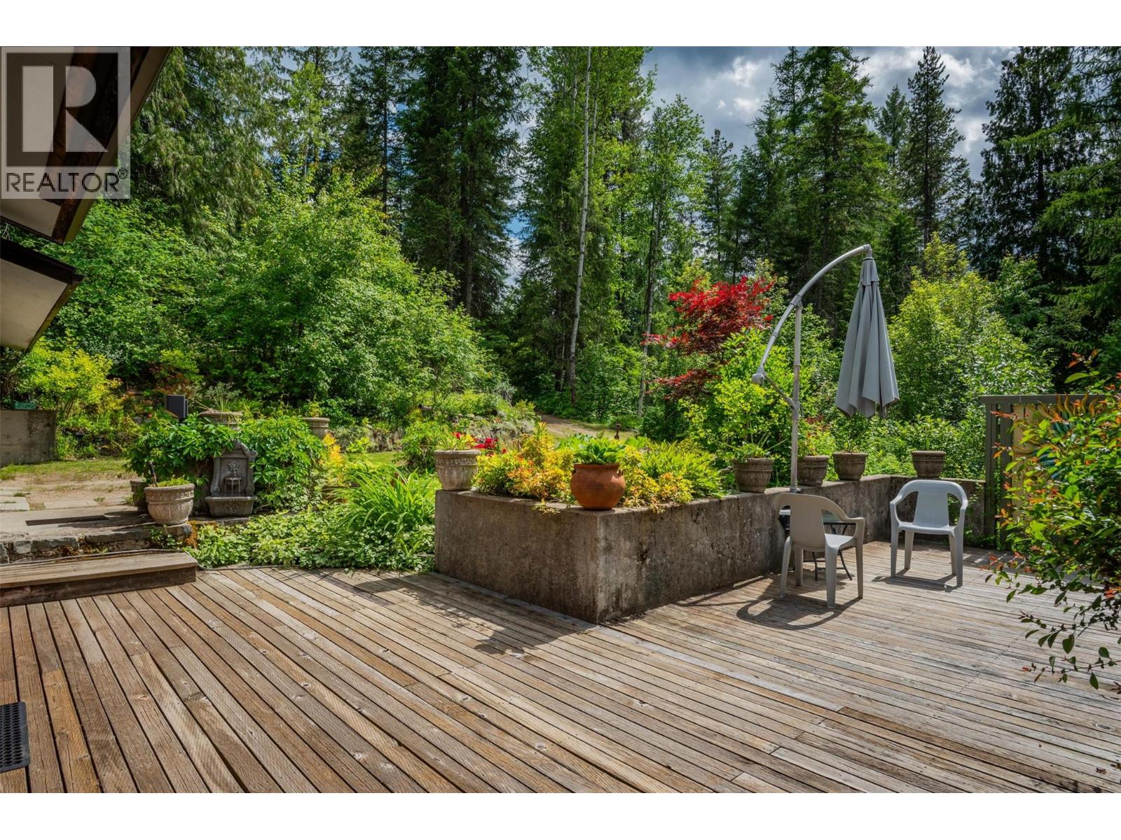 2083 Green Road, Fruitvale