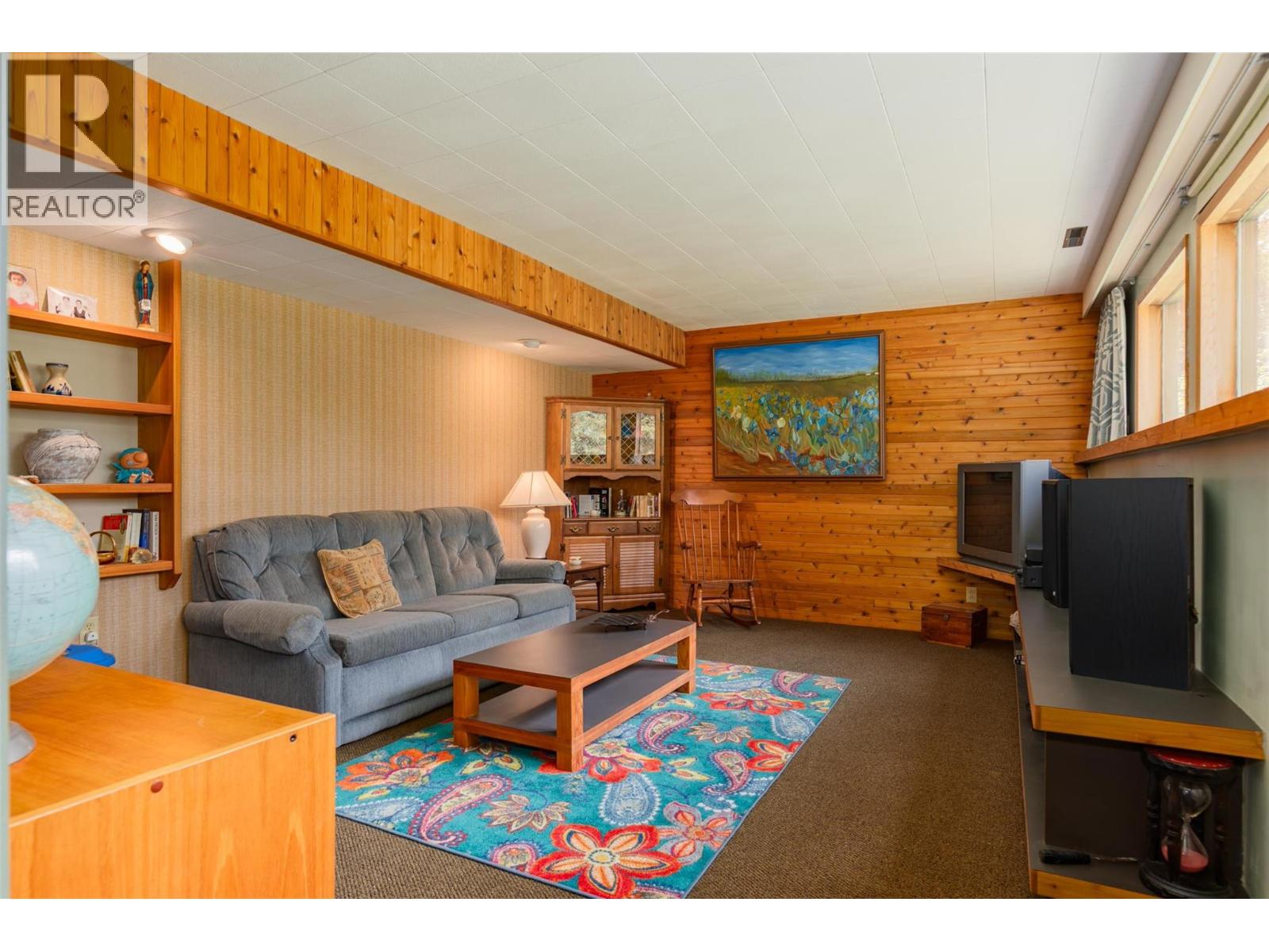 2083 Green Road, Fruitvale