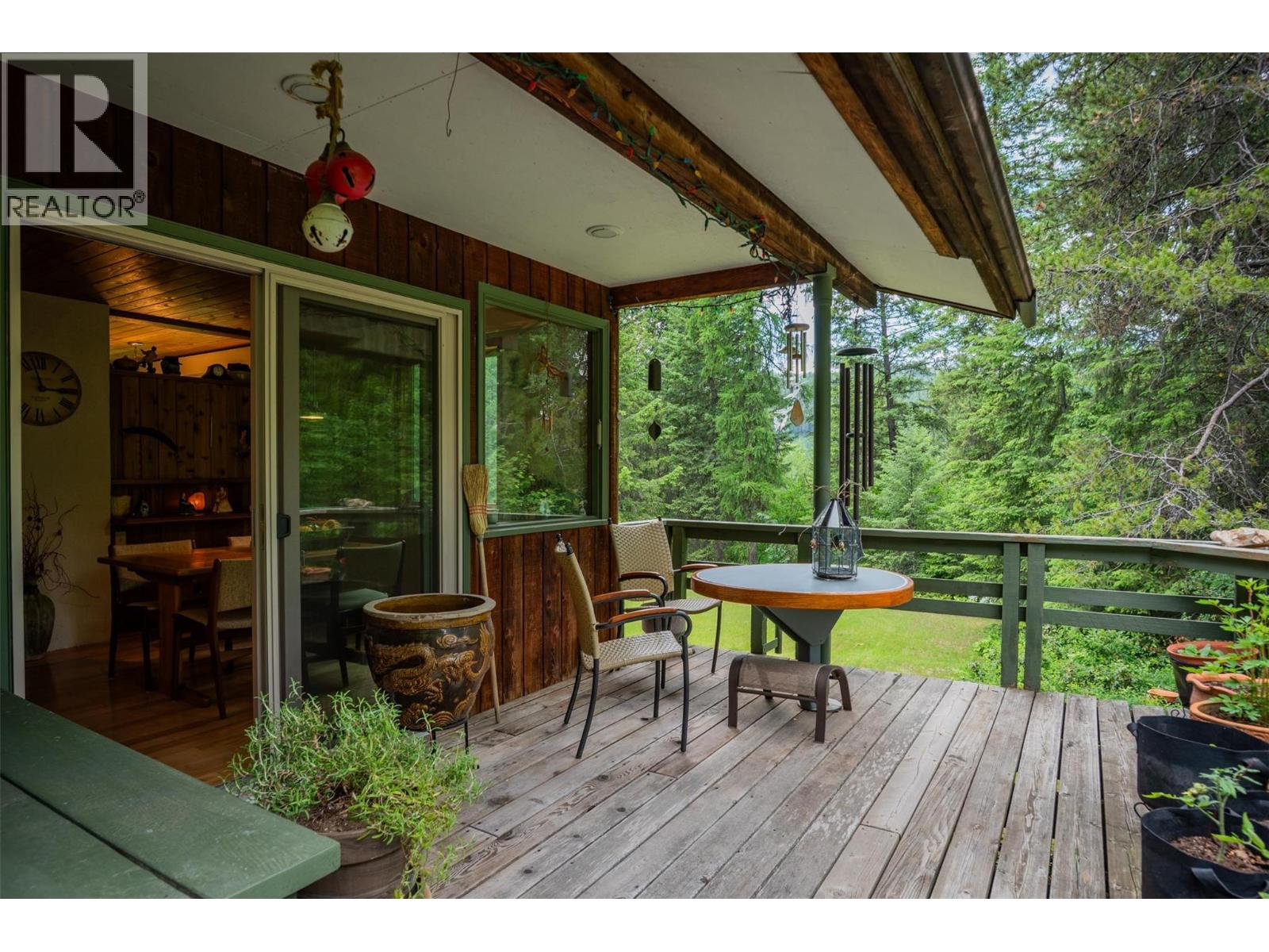 2083 Green Road, Fruitvale