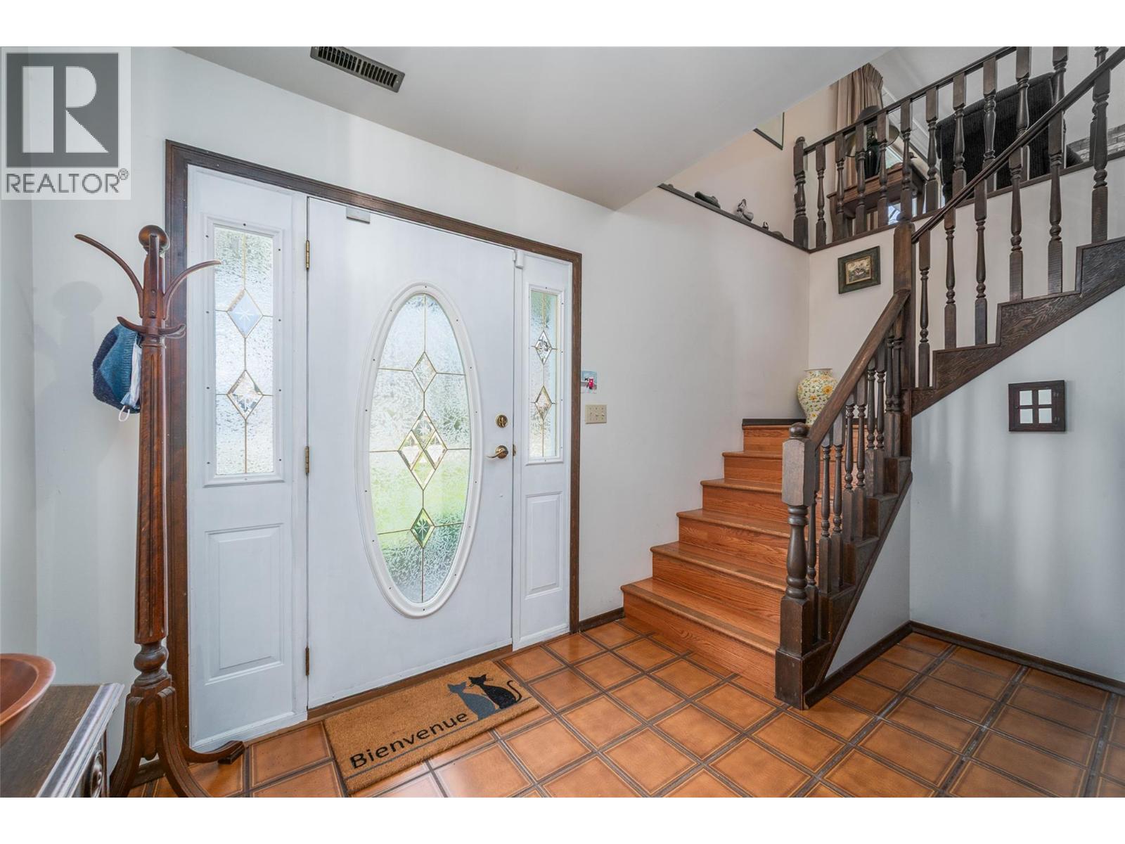  2681 Abbott Street, Kelowna