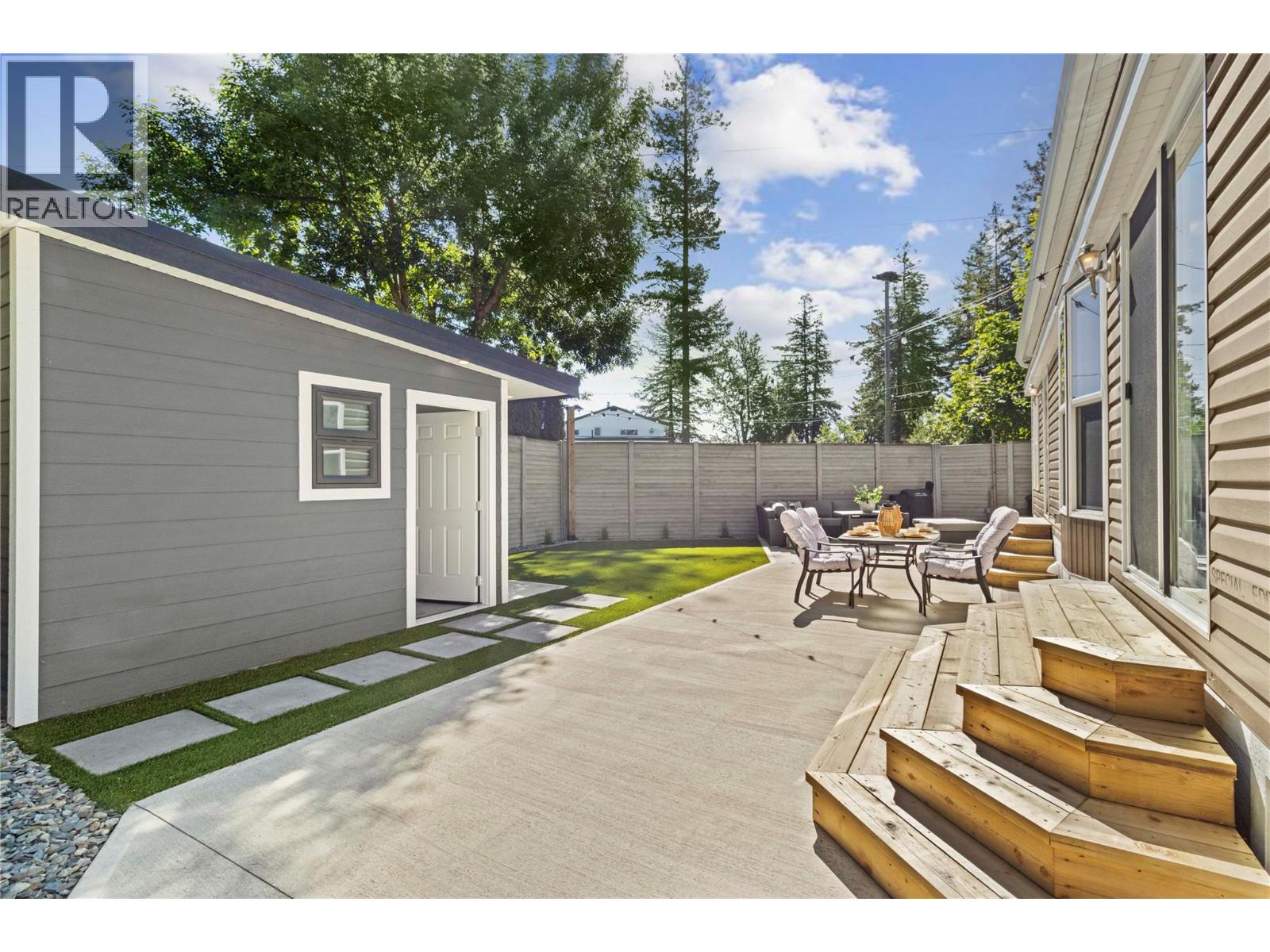 38 1131 Pine Grove Road, Scotch Creek