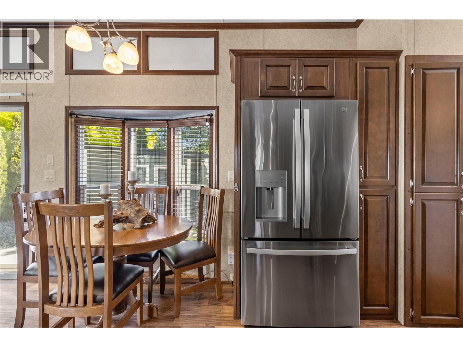 38 1131 Pine Grove Road, Scotch Creek