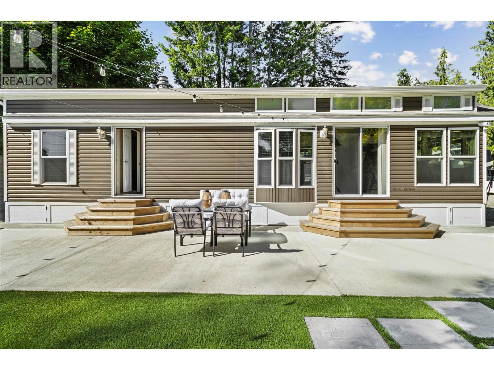 38 1131 Pine Grove Road, Scotch Creek