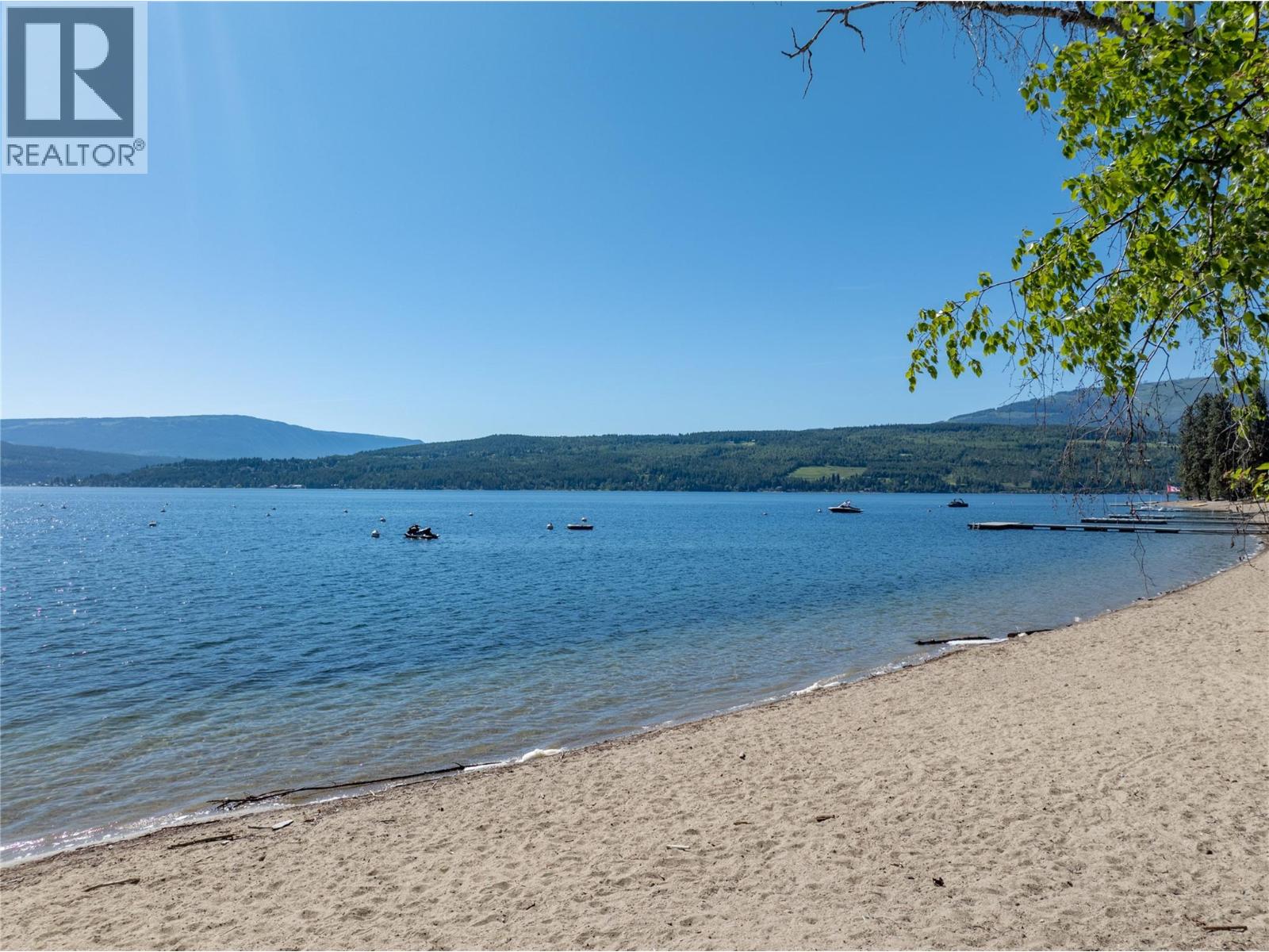 38 1131 Pine Grove Road, Scotch Creek