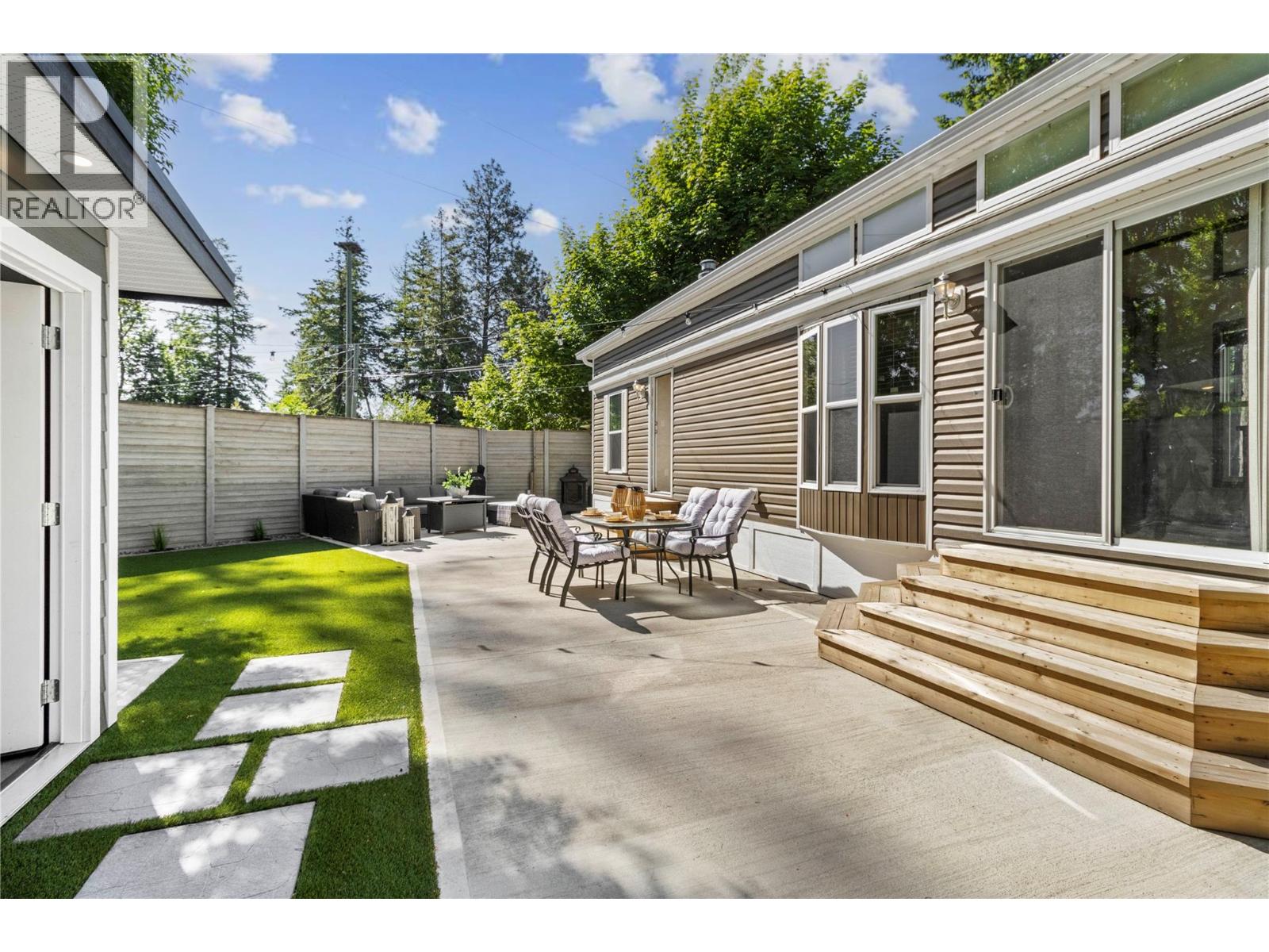 38 1131 Pine Grove Road, Scotch Creek