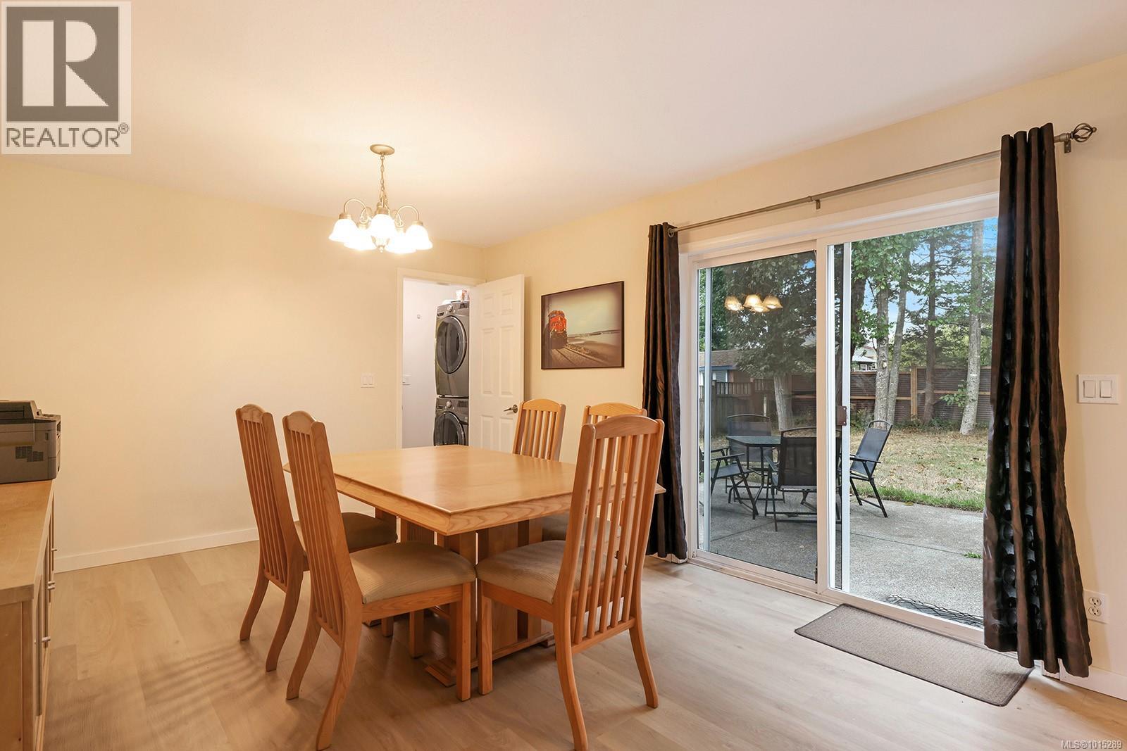 508 Deerwood Pl, Comox
