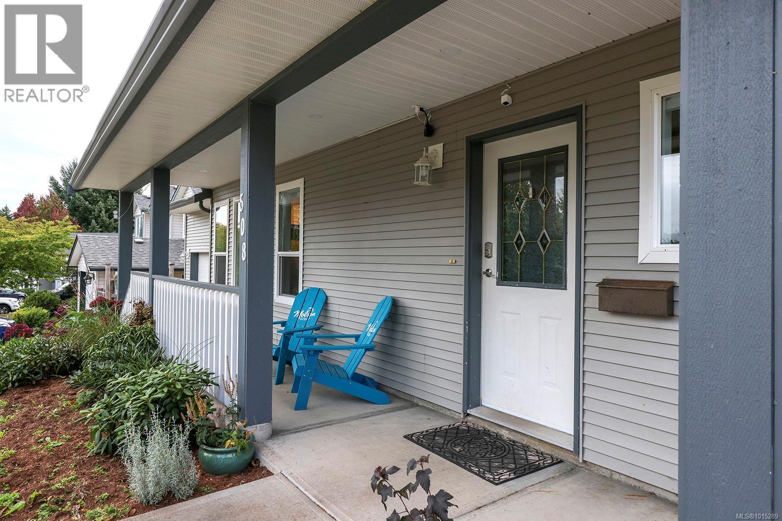 508 Deerwood Pl, Comox