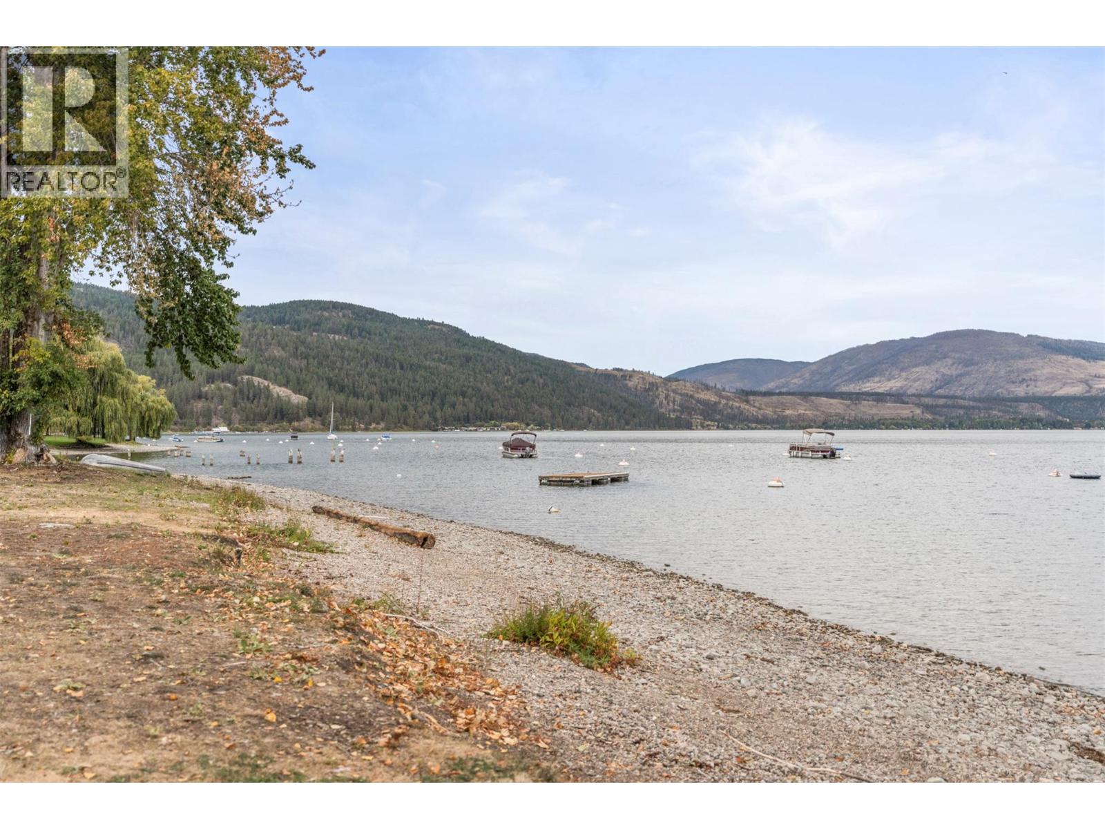  205 Falcon Avenue, Vernon