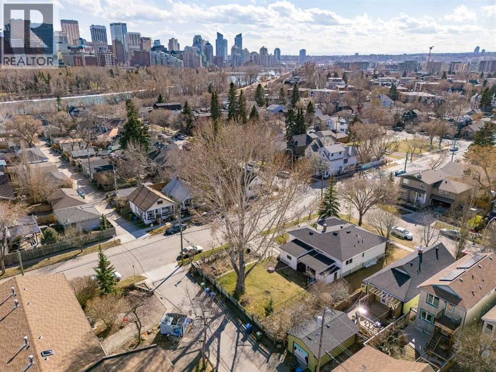 Single Family House Bungalow for Sale in   Avenue NW Sunnyside Calgary 