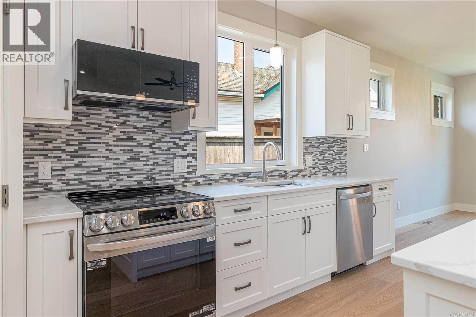 317 Pioneer Cres, Parksville