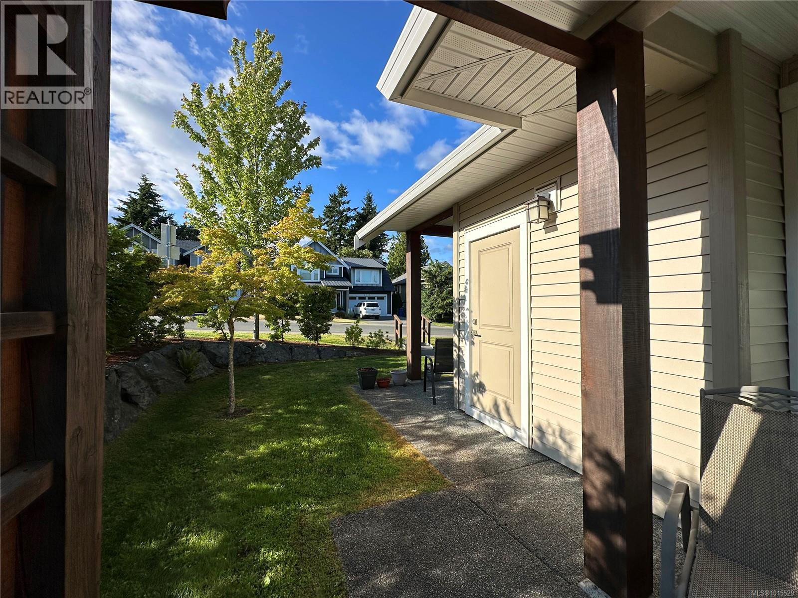 4 6177 Nitinat Way, Nanaimo