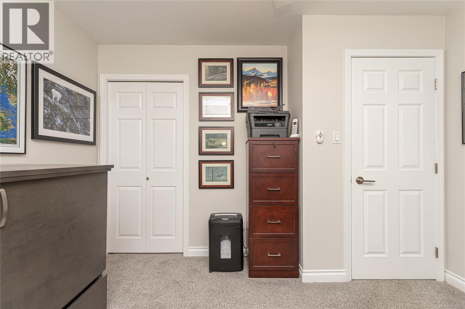 1221 Midiron Close, Qualicum Beach