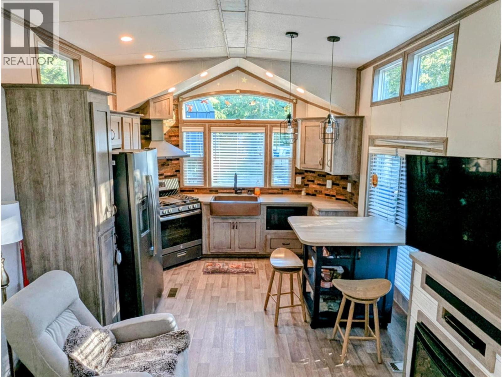 153 34199 Luoma Road, Malakwa