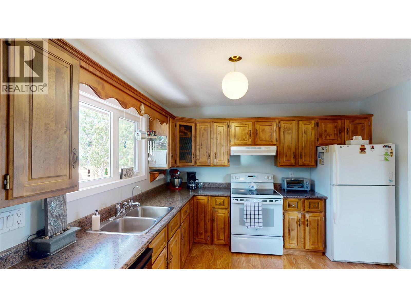 1313 17 Street S, Cranbrook