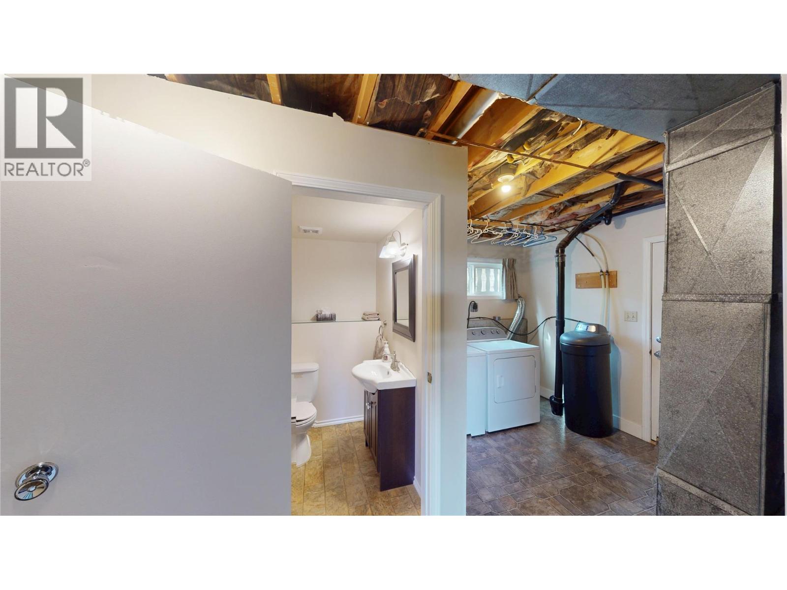 1313 17 Street S, Cranbrook