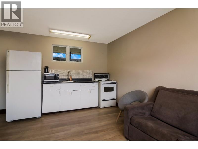 1390 Columbia Street, Kamloops