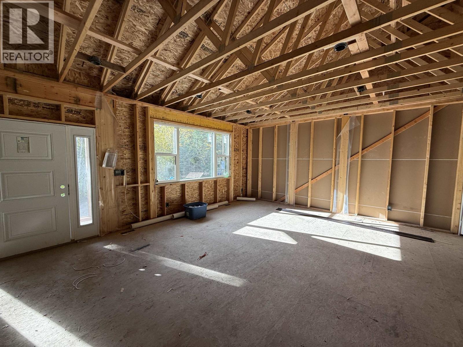 1980 HIGDON ROAD, Quesnel