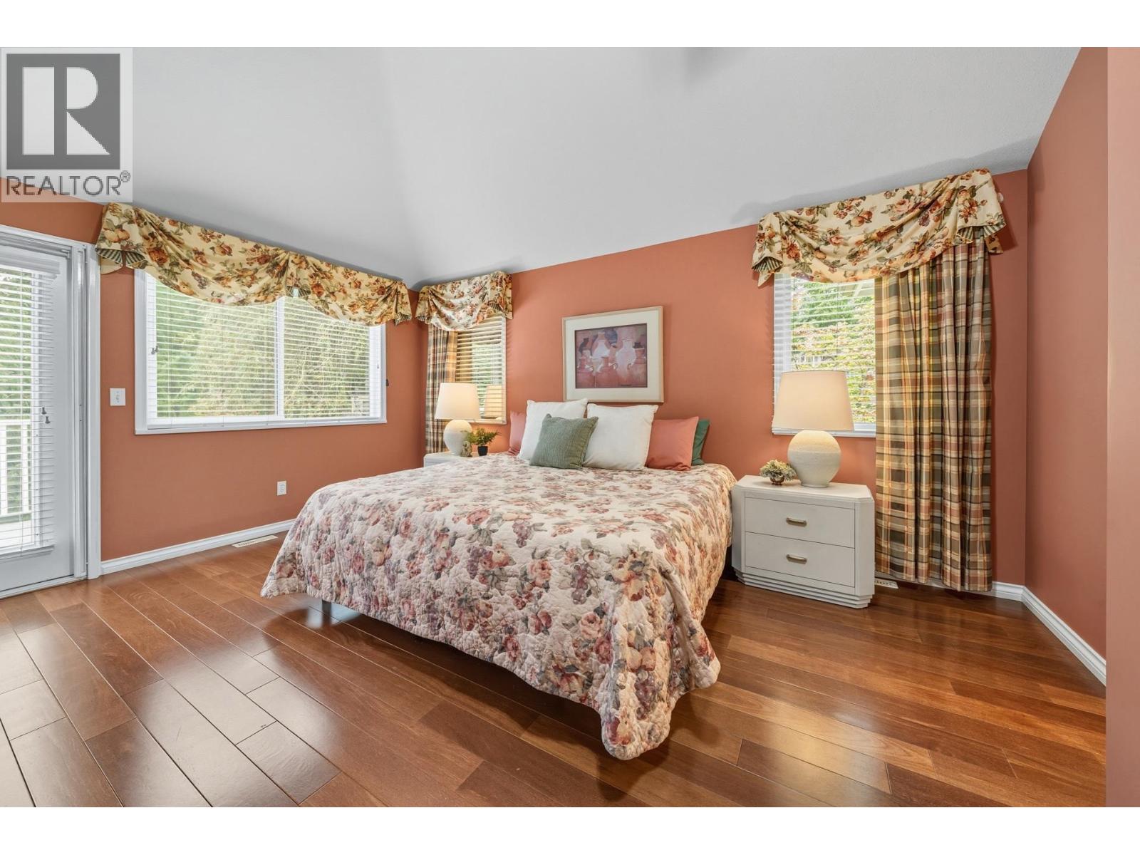 165 101 PARKSIDE DRIVE, Port Moody