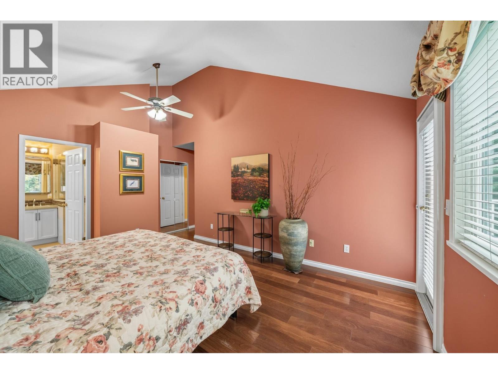 165 101 PARKSIDE DRIVE, Port Moody