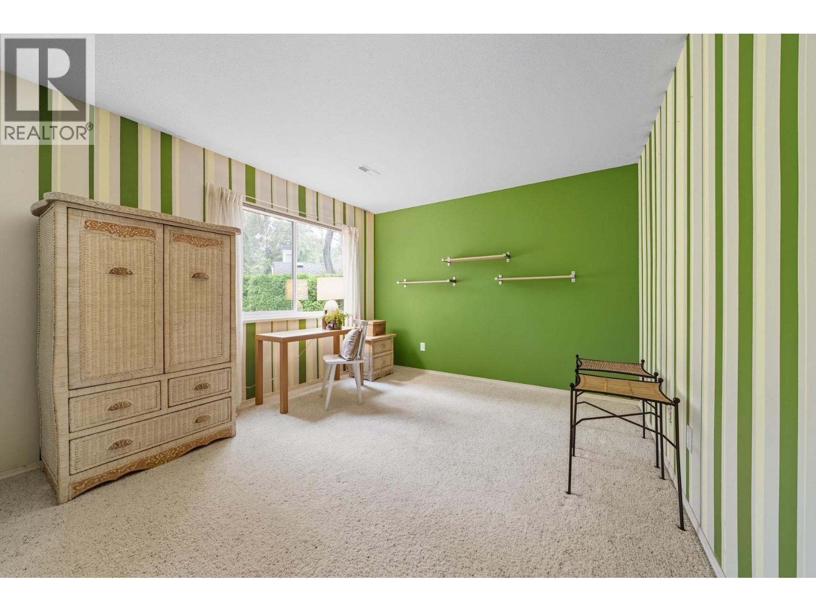 165 101 PARKSIDE DRIVE, Port Moody