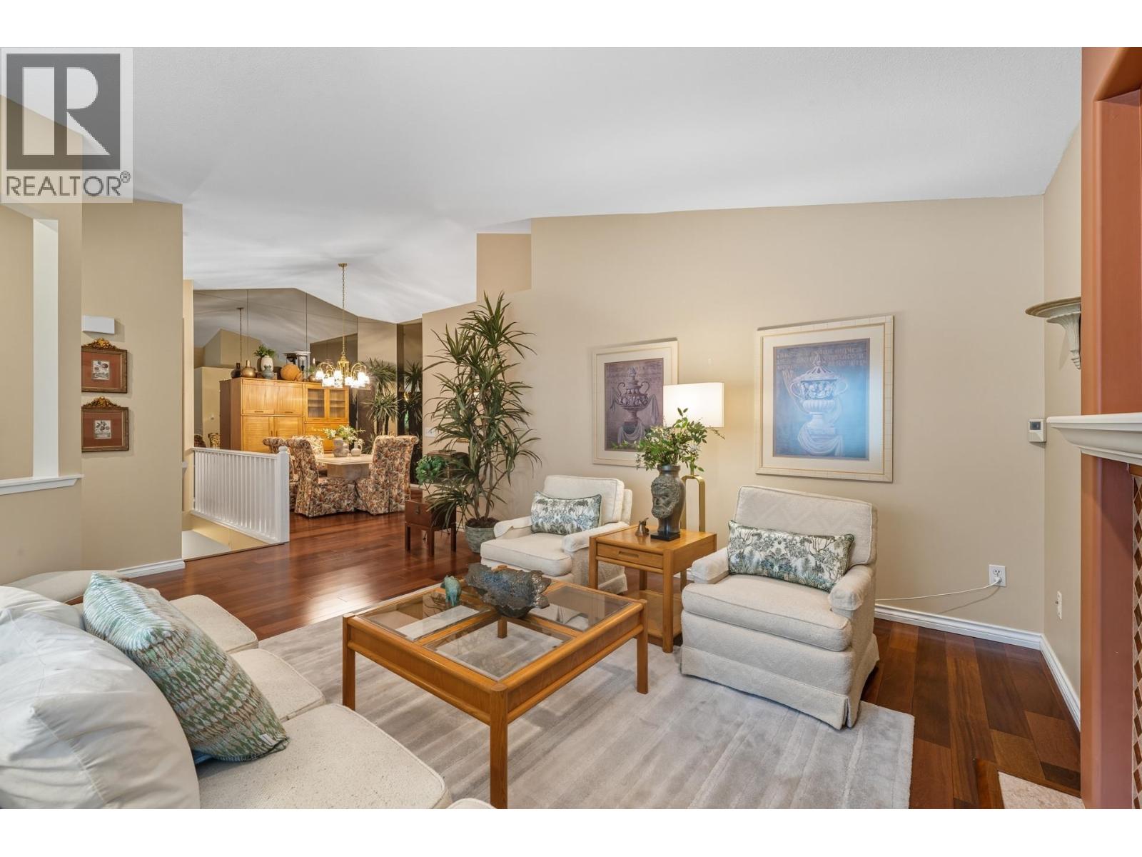 165 101 PARKSIDE DRIVE, Port Moody