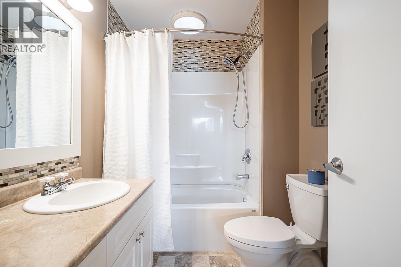 2259 PRAIRIE AVENUE, Port Coquitlam