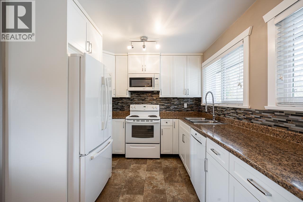 2259 PRAIRIE AVENUE, Port Coquitlam