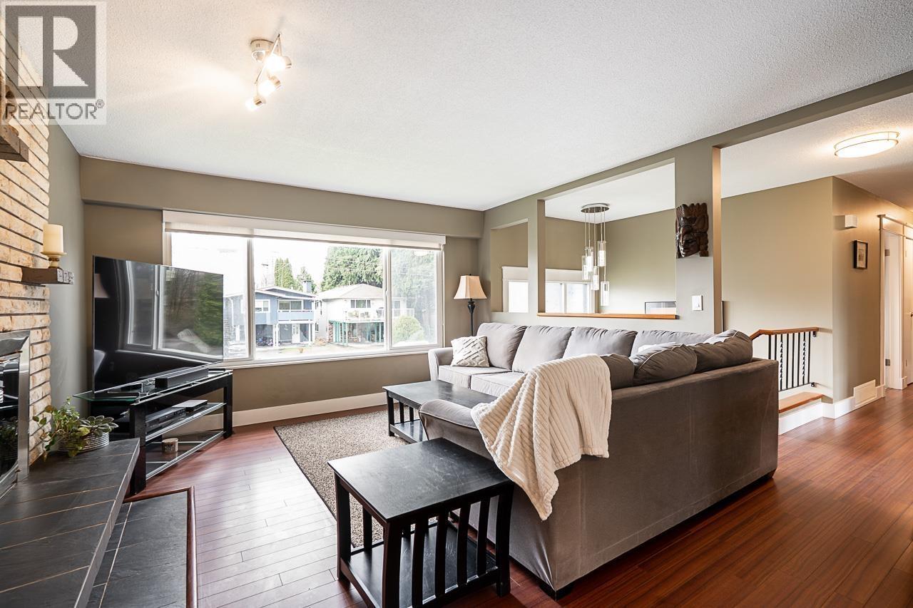 2259 PRAIRIE AVENUE, Port Coquitlam