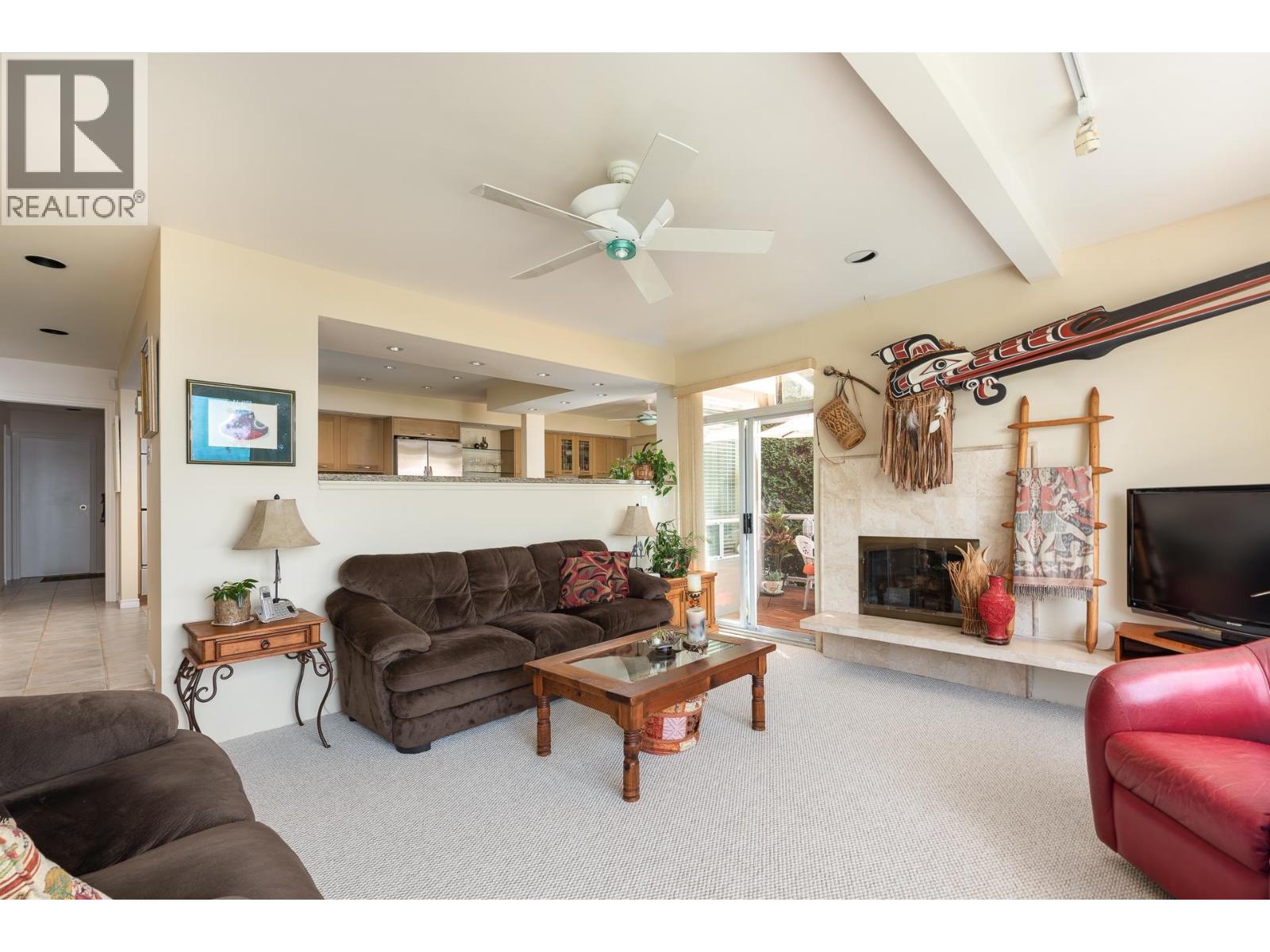 4729 WOODBURN ROAD, West Vancouver