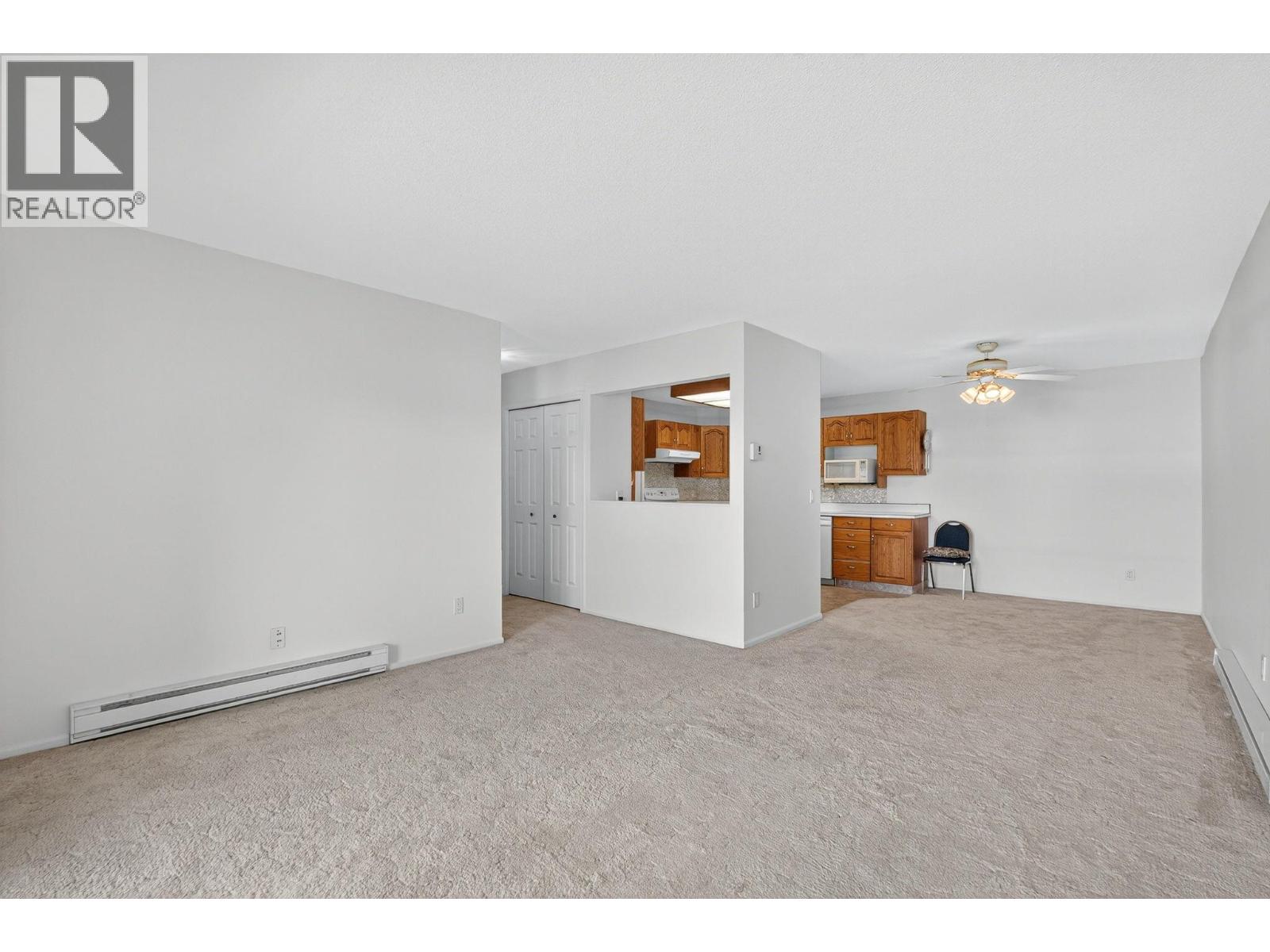 302 1249 Pacific Avenue, Kelowna
