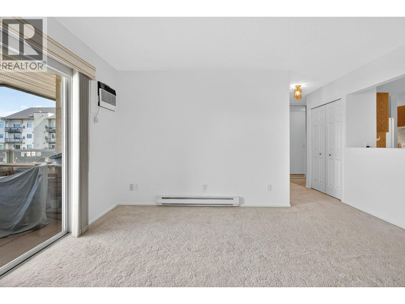 302 1249 Pacific Avenue, Kelowna