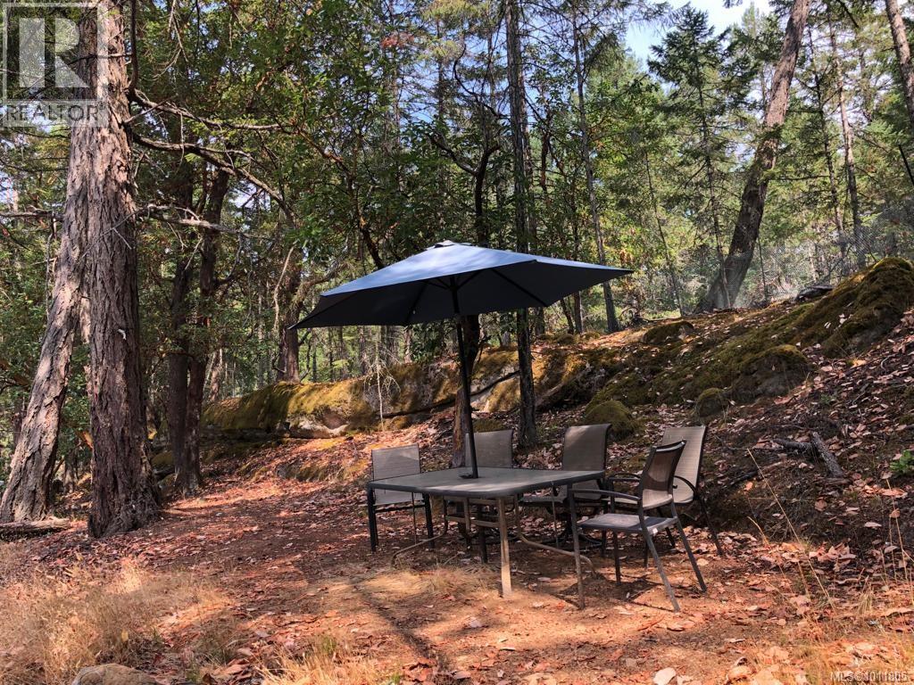  671 Cardale Road, Decourcy Island