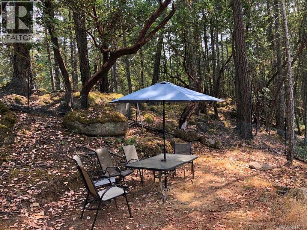  671 Cardale Road, Decourcy Island