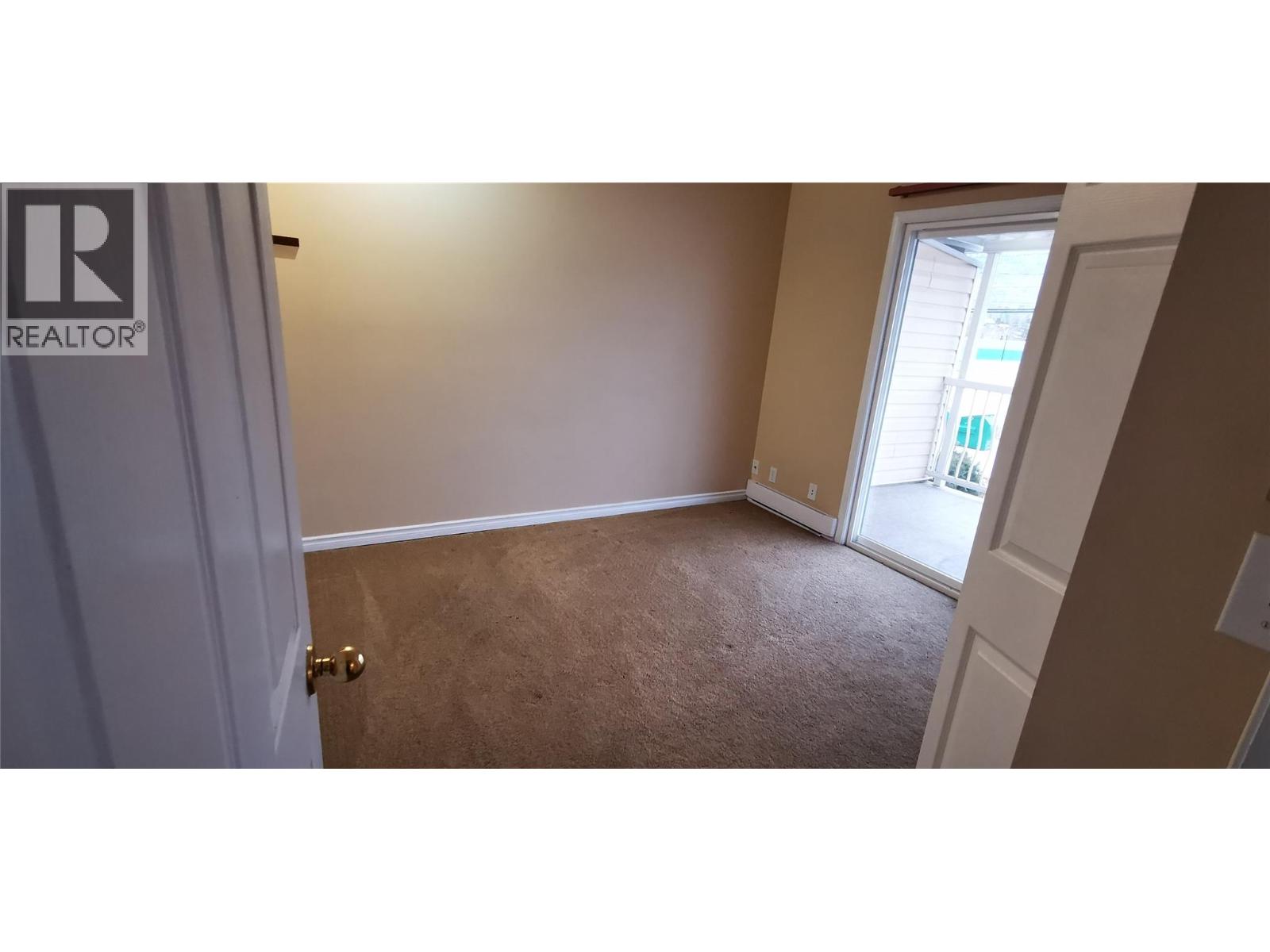 1 6329 Kootenay Street, Oliver