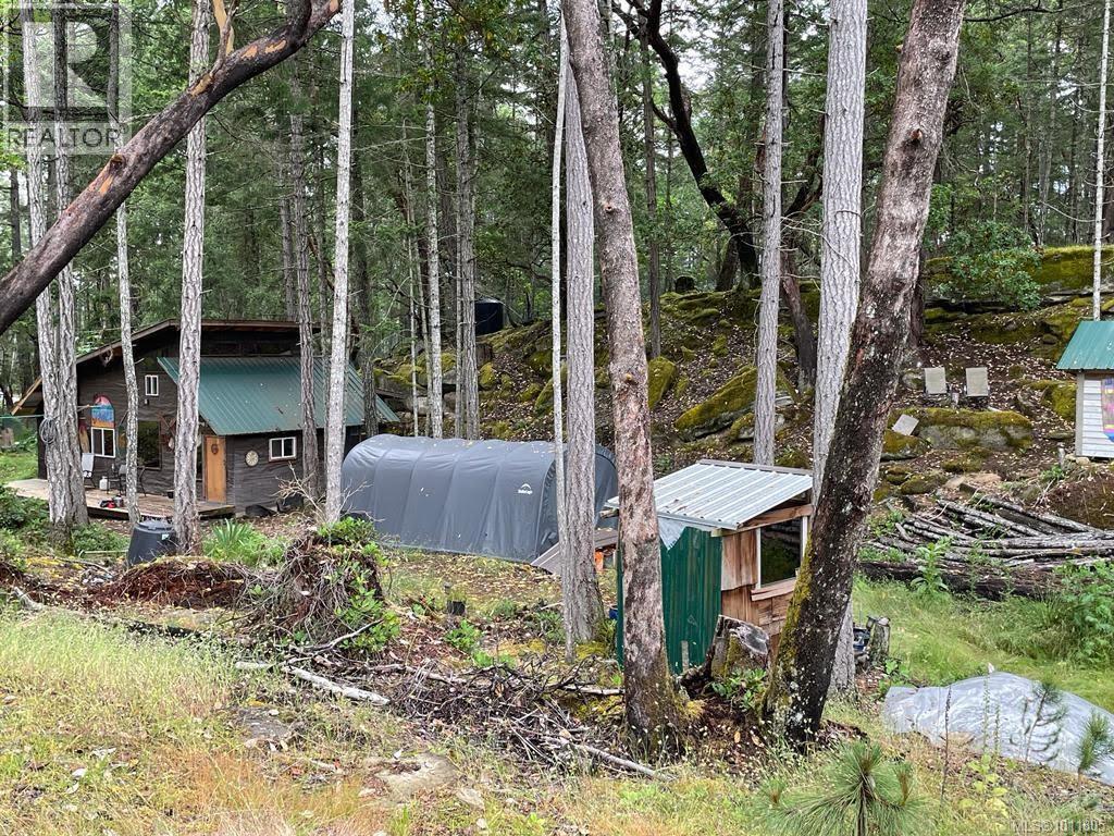  671 Cardale Road, Decourcy Island