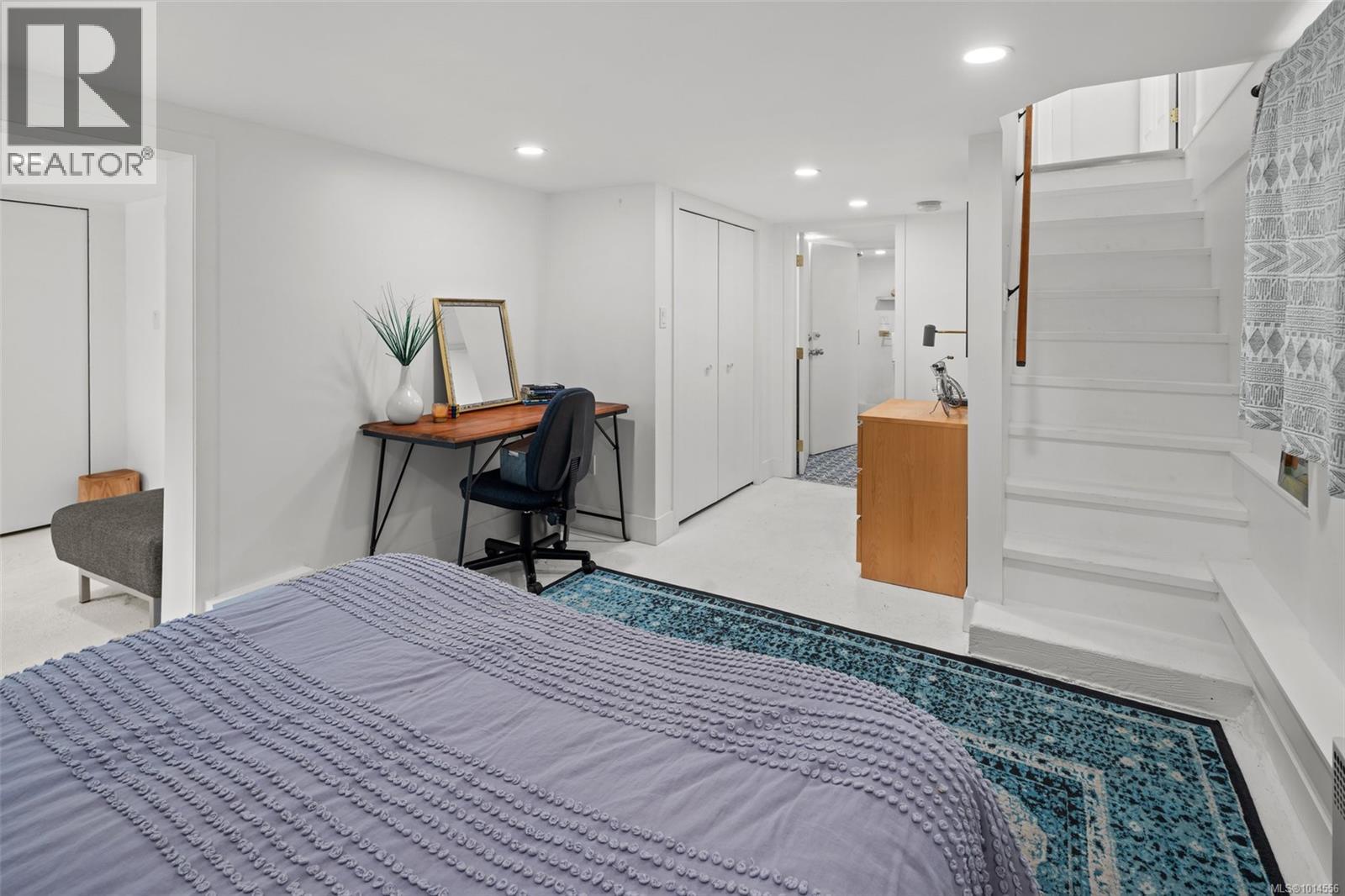 914/916 Russell St, Victoria
