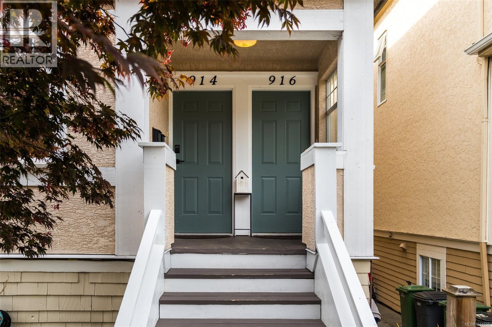914/916 Russell St, Victoria