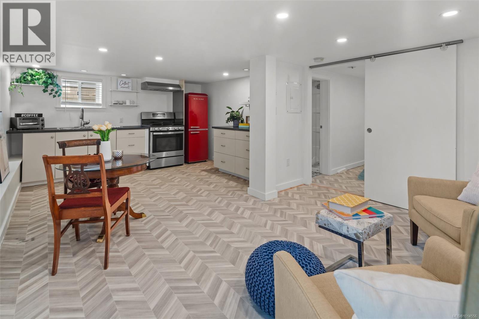 914/916 Russell St, Victoria