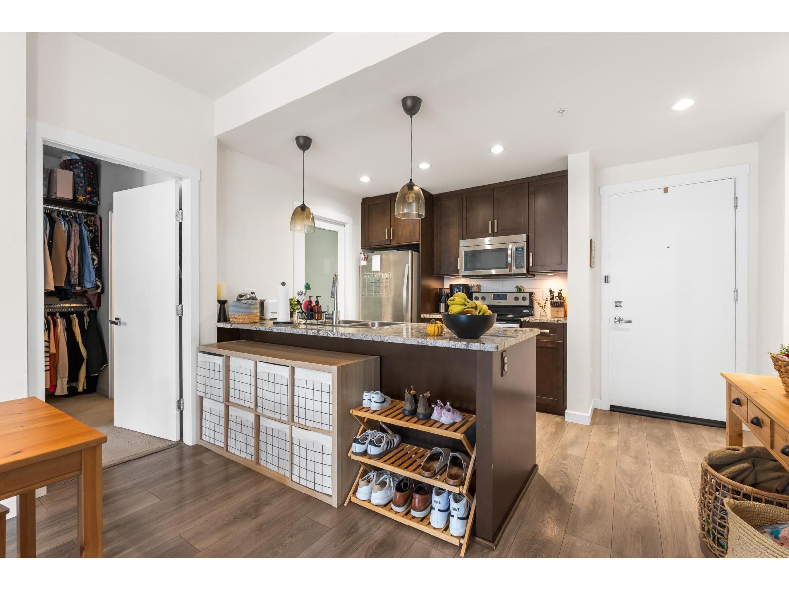 406 2242 WHATCOM ROAD, Abbotsford