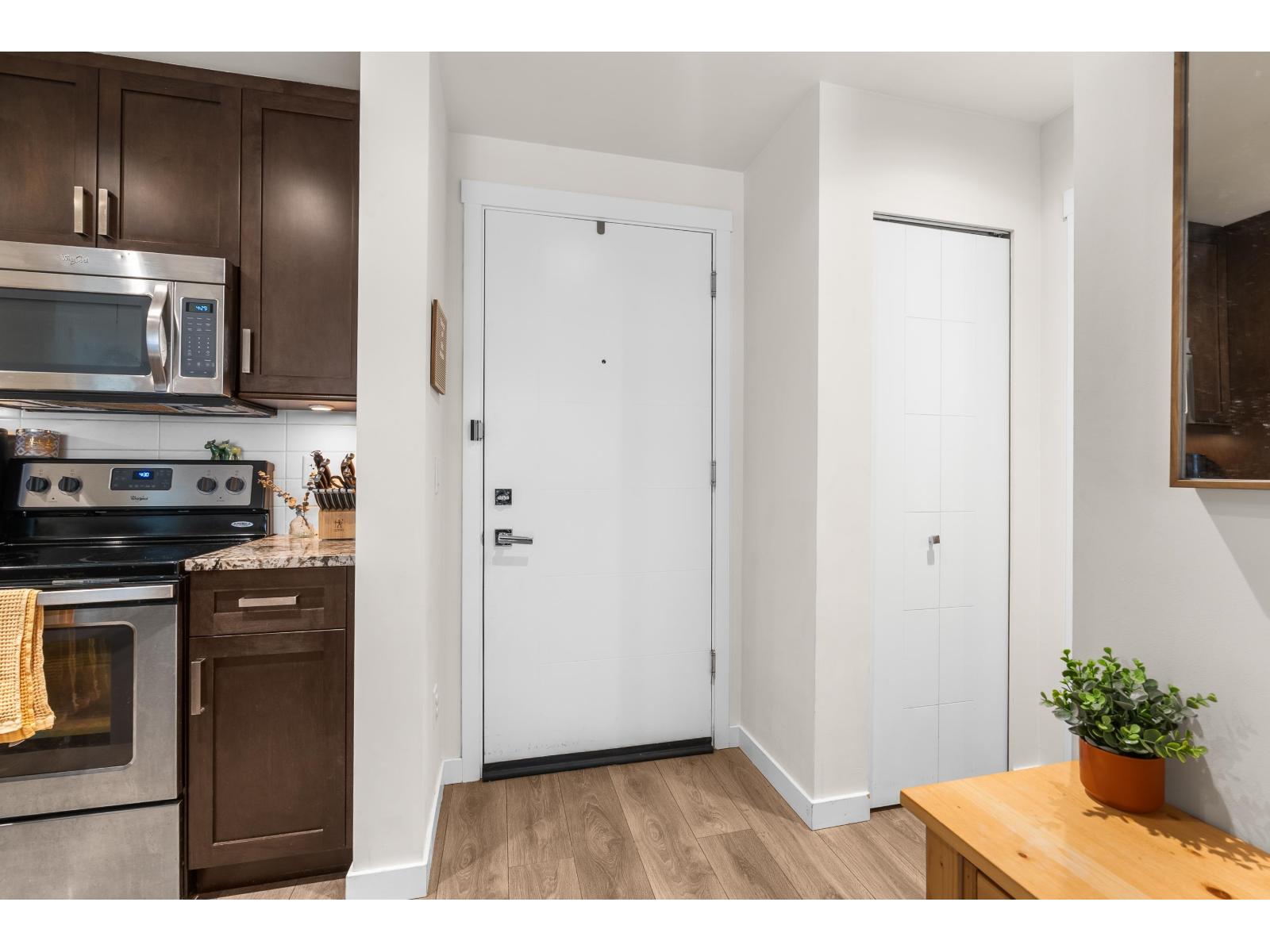 406 2242 WHATCOM ROAD, Abbotsford