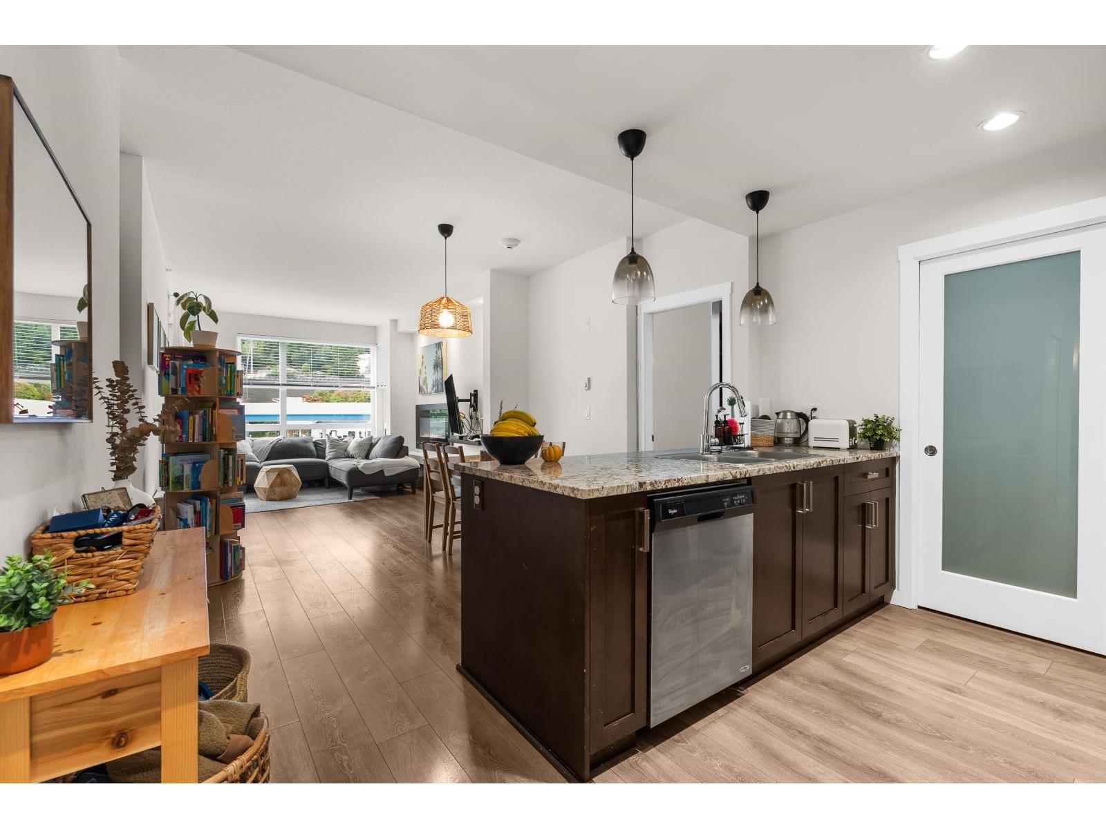 406 2242 WHATCOM ROAD, Abbotsford