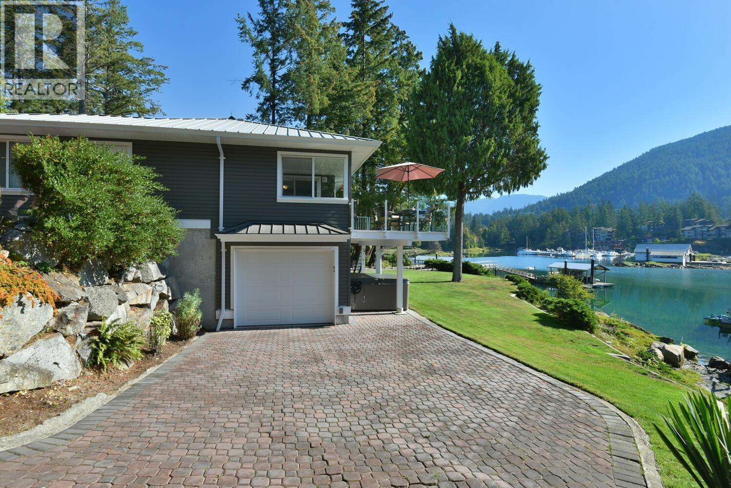 12828 GILDEN ROAD, Madeira Park