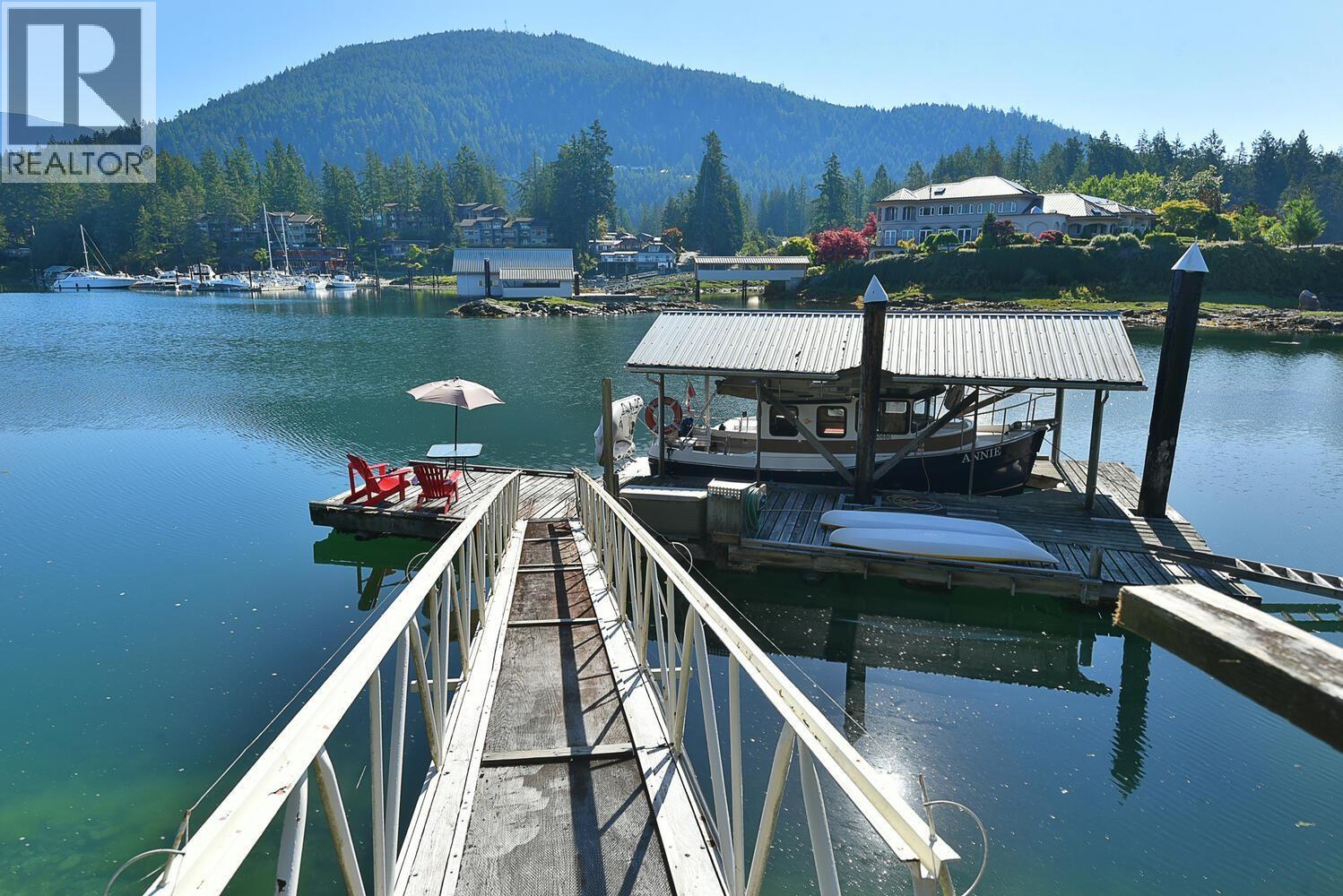 12828 GILDEN ROAD, Madeira Park