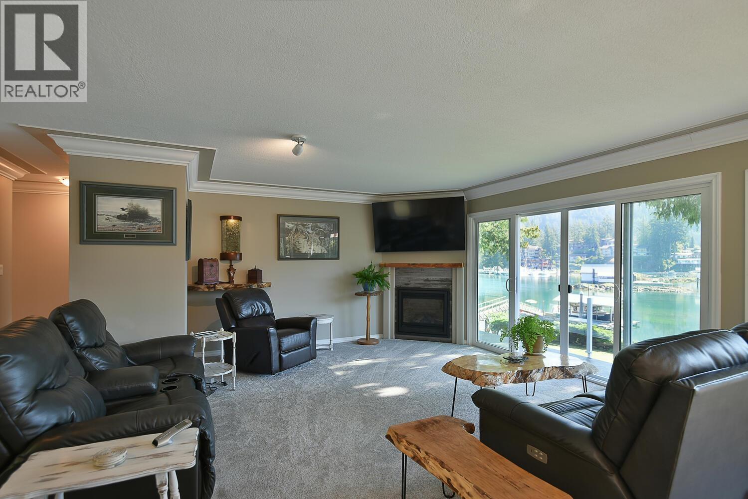 12828 GILDEN ROAD, Madeira Park